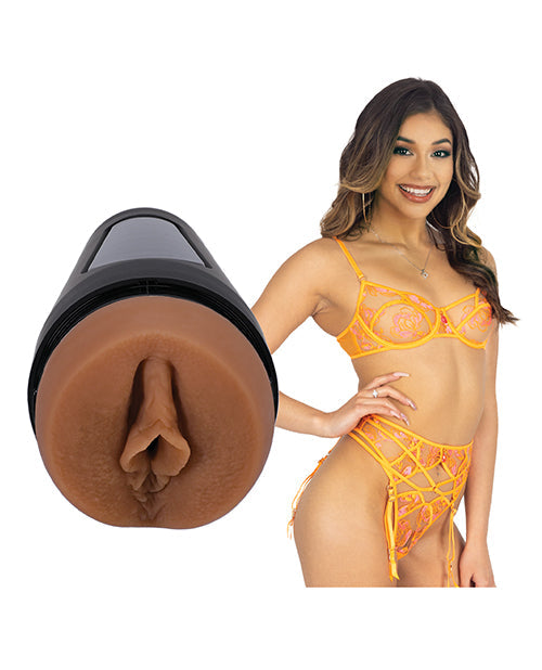 Main Squeeze Xxlayna Marie Pussy Stroker